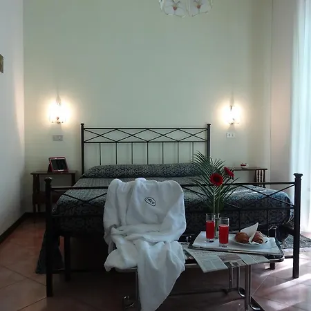 Hotel Farnese 3*